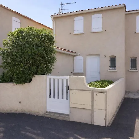 Jolie Petite Maison Sur 500m Des Plages Hébergement de vacances Vias